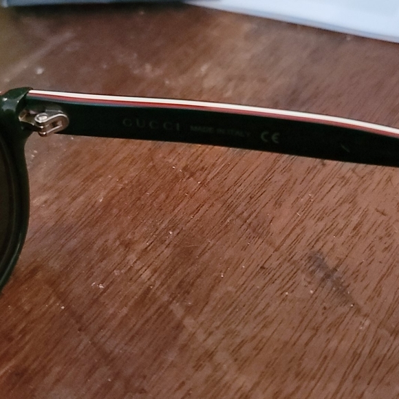 Gucci sunglasses - Picture 4 of 4